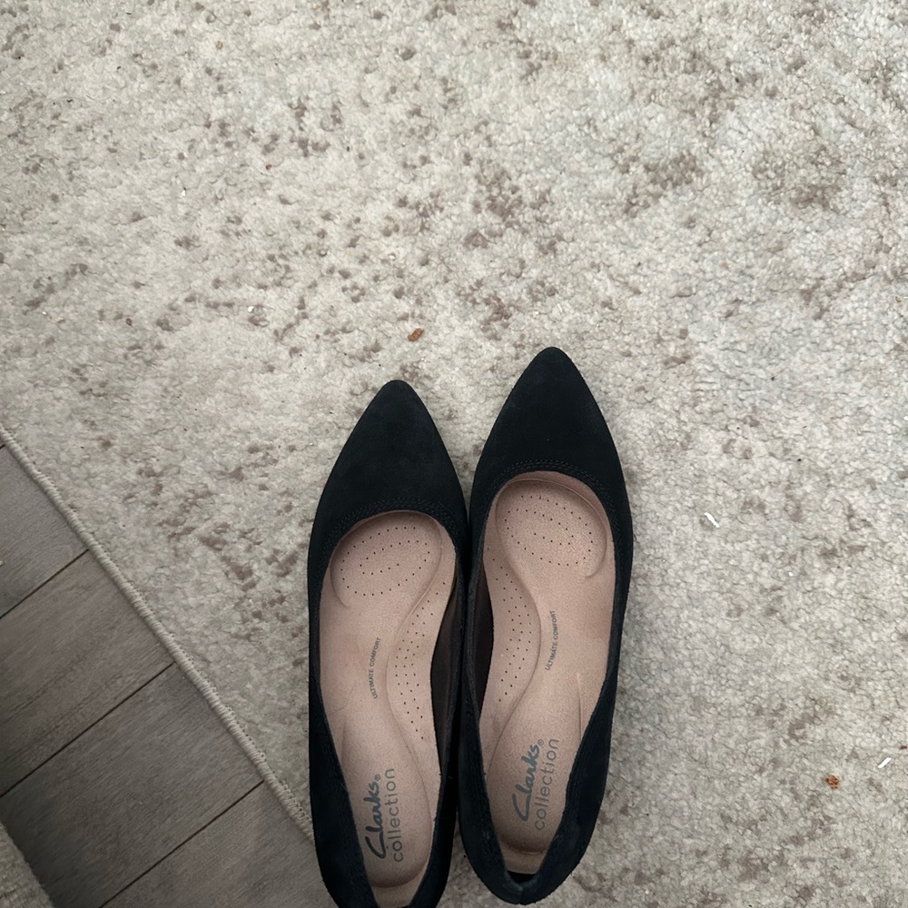 Clarks Women's Black Suede Flats